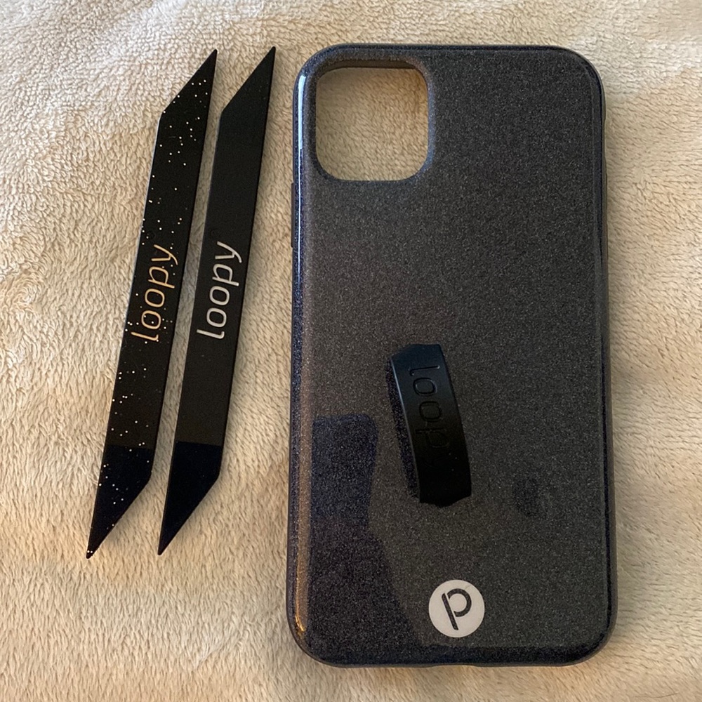 Black sparkle loopy case